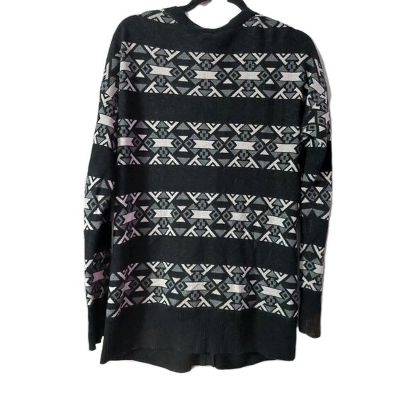 Mossimo Womens Cardigan Size Large Aztec Knit Black White Sweater READ - Picture 2 of 8